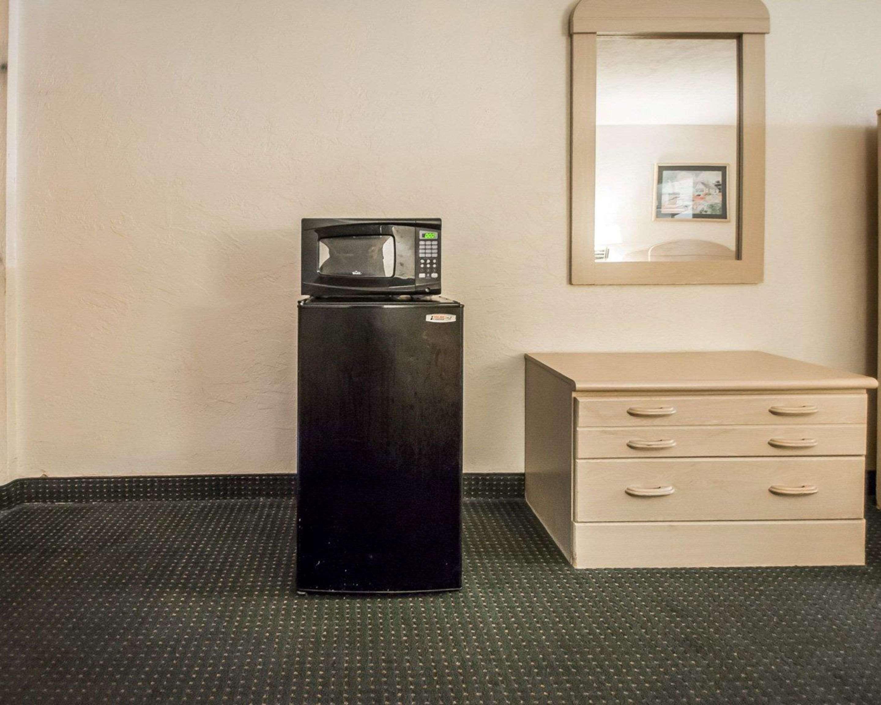 Rodeway Inn Gainesville - University Area מראה חיצוני תמונה
