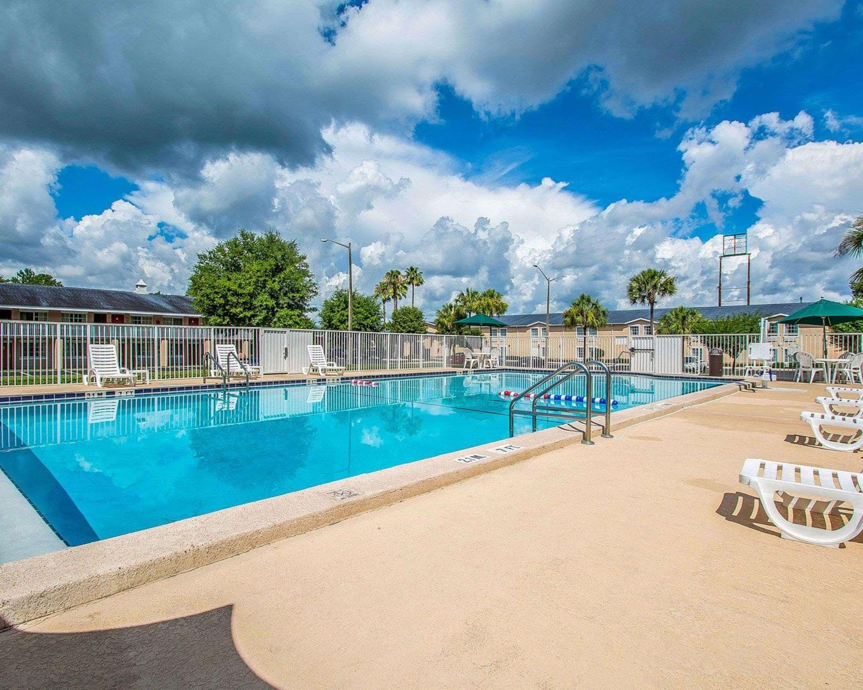 Rodeway Inn Gainesville - University Area מראה חיצוני תמונה